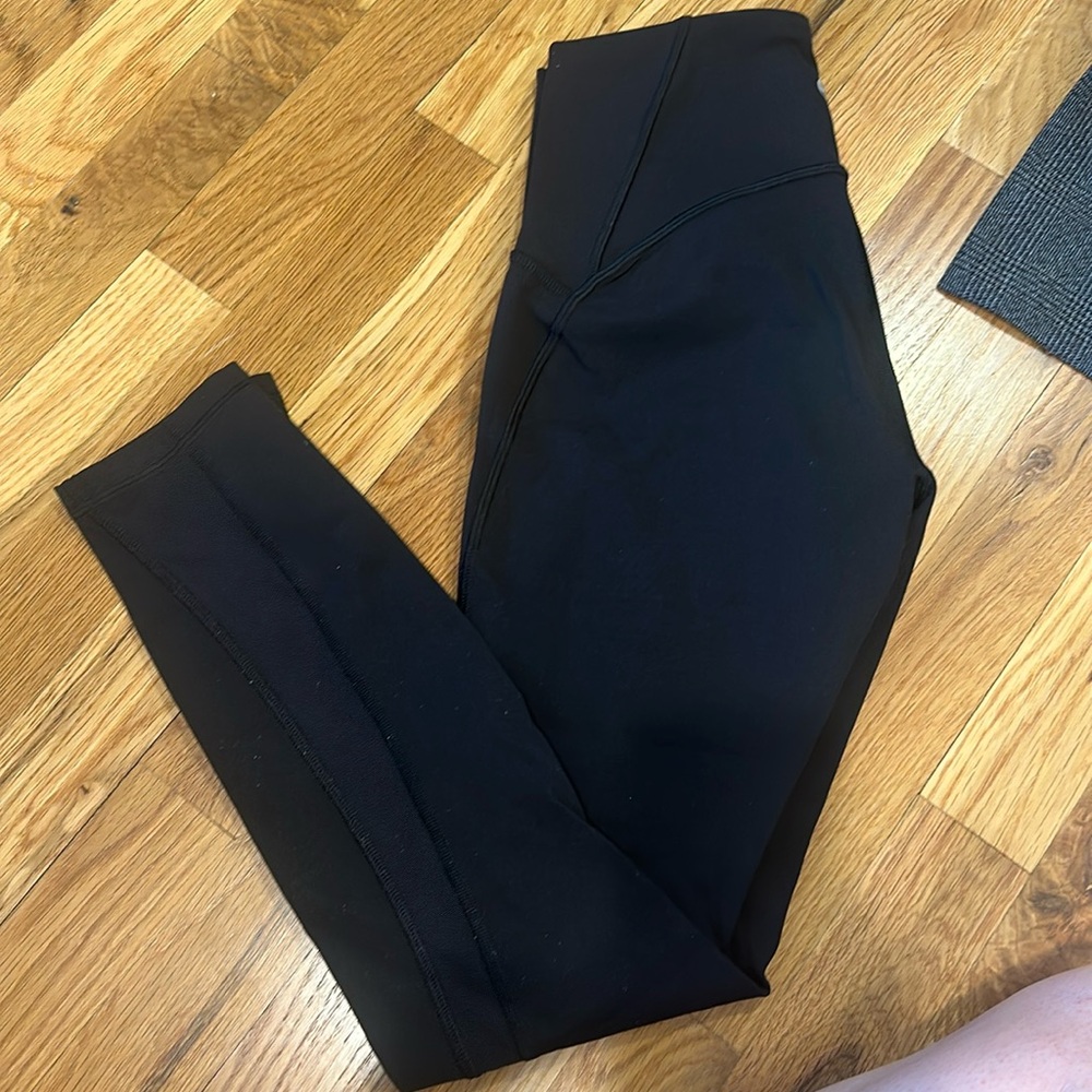 Lululemon Train Times 7/8 Luxtreme Tights Size 4 NWOT